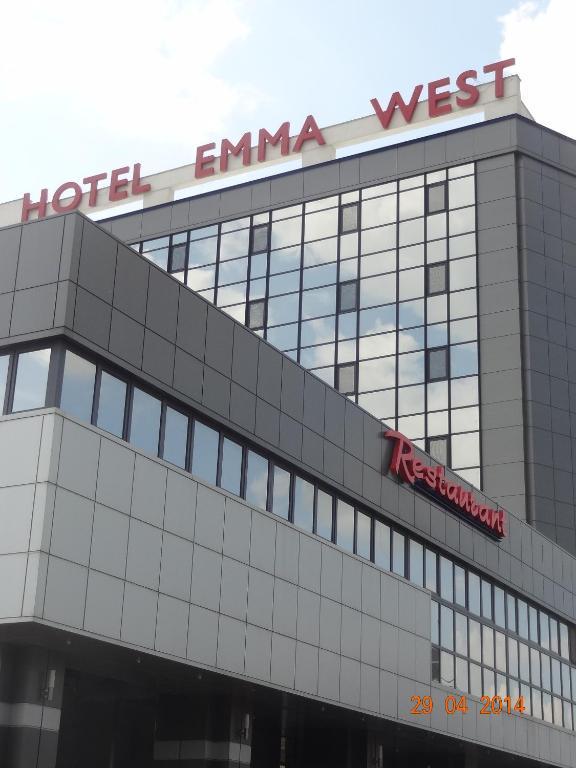 Hotel Emma West Craiova Exterior foto
